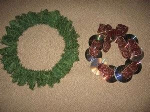 Making a CD Christmas Wreath | ThriftyFun