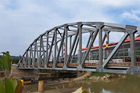 Jembatan Penghubung Sumedang Majalengka Akhirnya Tuntas Dibangun Warga