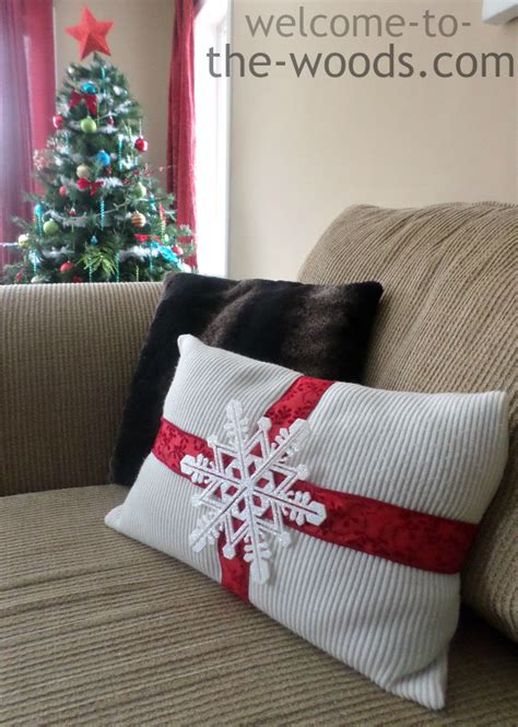 Christmas DIY Pillow Welcome To The Woods