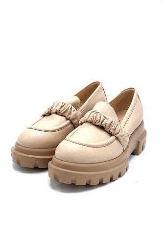 Mocassin En Cuir Nude Agl Marine