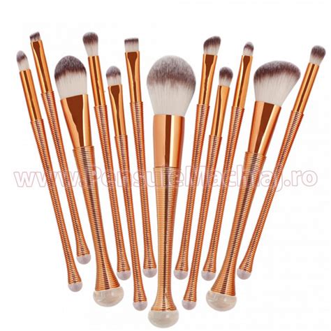 Set Pensule Profesionale Machiaj Vibrant Rose Gold