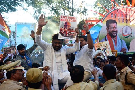 Telangana Youth Congress Leaders Nsui Protest At The State Bjp Office Nampally