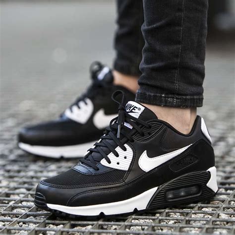 List 99 Pictures Nike Air Max 90 Essential Black White Completed