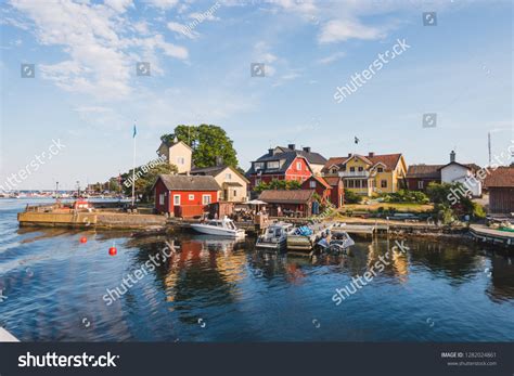 106 Sandhamn Houses Images, Stock Photos & Vectors | Shutterstock