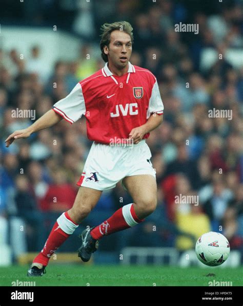 David platt arsenal hi-res stock photography and images - Alamy