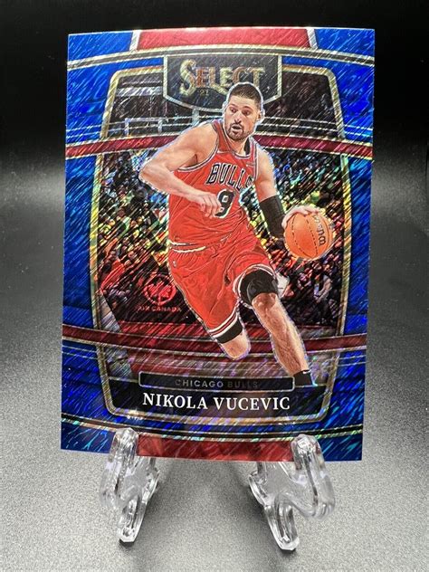 Panini Select Nikola Vucevic Blue Shimmer Prizm Bulls