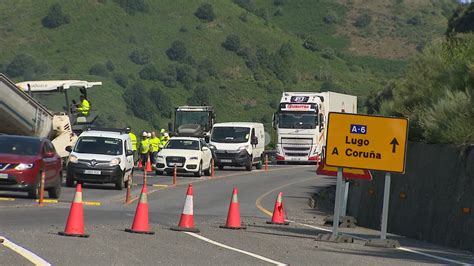 Comezan as obras para a alternativa do tráfico da A 6 entre Galicia e O