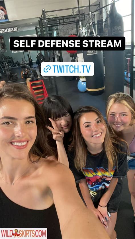 Andrea Botez Nude Leaked Photo 113