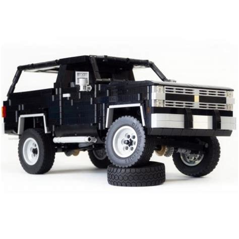 LEGO MOC Chevrolet K5 Blazer Silverado V8 1984 By Team Enthusiast By