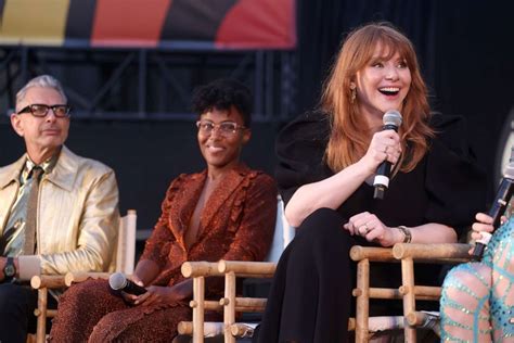 Bryce Dallas Howard Says Jurassic World Director Intervened After She