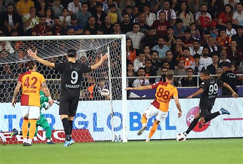 Hatayspor Galatasaray N Ligdeki Yenilmezlik Serisini Bitirdi