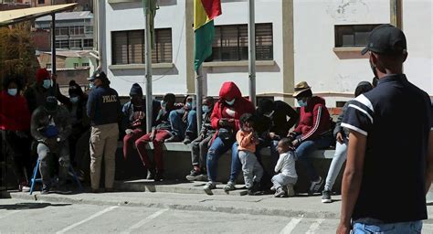 Activistas Expresan Su Preocupación Por La Situación De Haitianos En