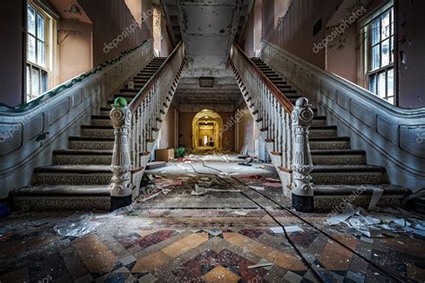 Abandoned psychiatric hospital — Stock Photo © mandritoiu #108935626