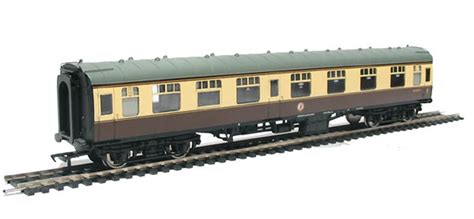 Bachmann Branchline 39 129 BR Mk1 CK Corridor Composite W15770 In BR WR