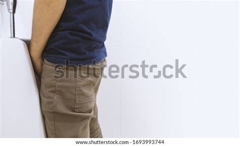 Man Peeing Toilet Bowl Restroom Softfocus库存照片1693993744 Shutterstock