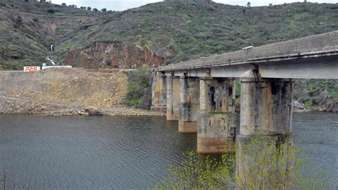 La construcción del puente sobre el risco de Martiago aplazada hasta