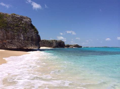 middle caicos mudjin harbor