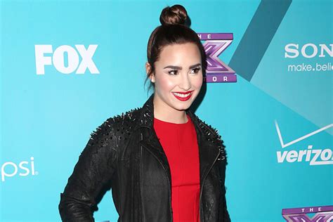 Demi Lovato Reveals the Secret Behind Her Eyebrows