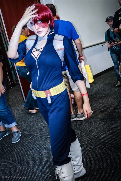 Pin de Aaron Powell en My Hero Academia Cosplay