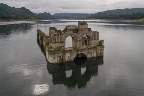 Mexiko Dürre lässt Kirche aus Stausee auftauchen WELT