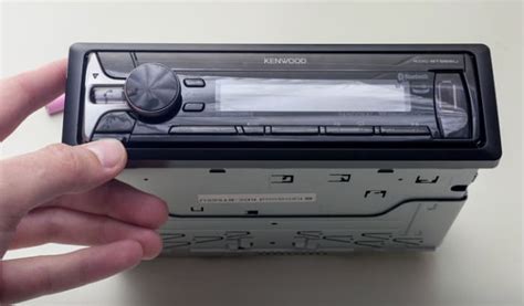 How To Remove A Kenwood Radio 5 Easy Steps