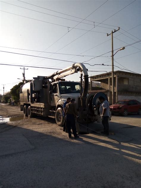 Limpian Drenajes Sanitarios COMAPA De Reynosa