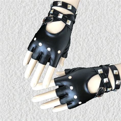 1 Pair Half Finger Pu Leather Gloves Cool Rock Punk Style Rivet Fingerless Gloves Motorcycle