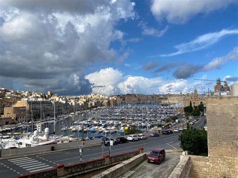 Marsaskala Malta A Hike To Senglea