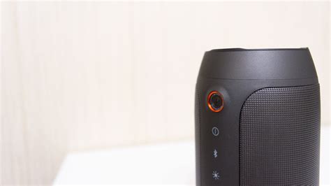 Мощная портативная колонка JBL Pulse 2 со светомузыкой