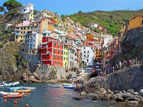 Cinque Terre Hiking Tour (Self-Guided): Italian Riviera