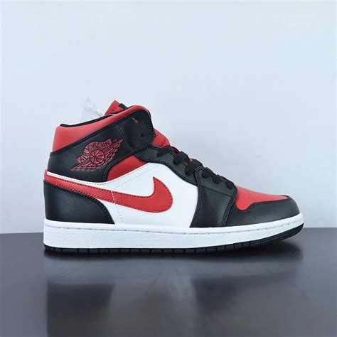 Air Jordan 1 Mid Bred Toe 554724 079