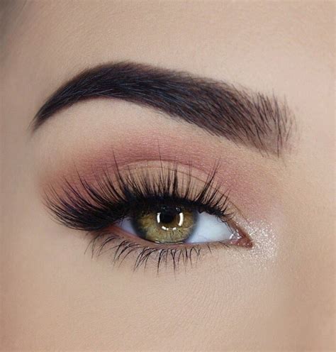 Pin By Ivette Maldonado On Maquillaje Pink Eye Makeup Makeup