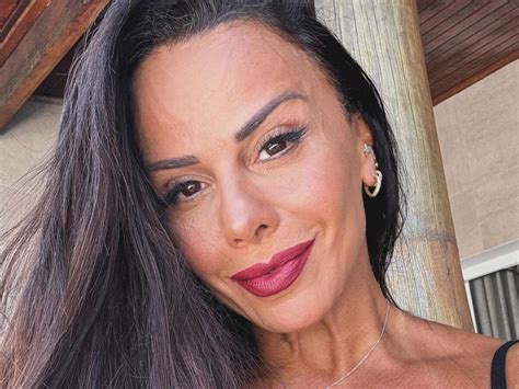 Viviane Araújo entra em trend viral e choca mudança do corpo