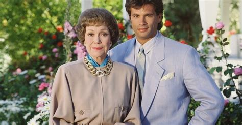 Falcon Crest Ver La Serie Online Completas En Español