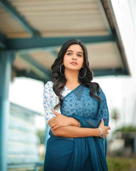 Tamil Tv Serial Actress Divya Ganesh Hot Photoshoot In Transparent Saree Glamsundari In