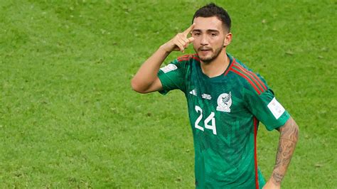 Luis Ch Vez El Mexicano Que M S Aument Su Valor Tras El Mundial De