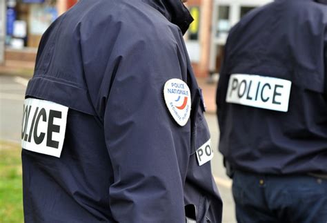 Val Doise Les Faux Policiers Volent Deux Personnes âgées à Bezons Et Saint Gratien