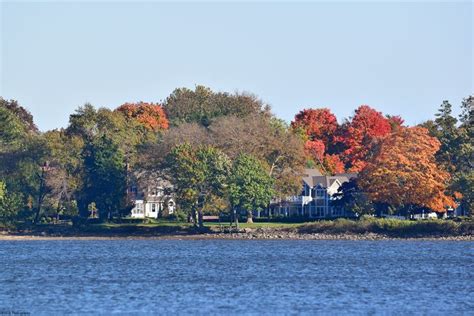 Delanco, NJ - October 31, 2018. | River, Delaware river, Outdoor