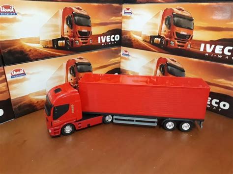 Caminhao Carreta Iveco Bau Hi Way Longo Usual Brinquedos