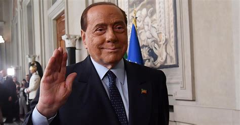 Caro Presidente Un Anno Dopo Lomaggio A Silvio Berlusconi A Un Anno