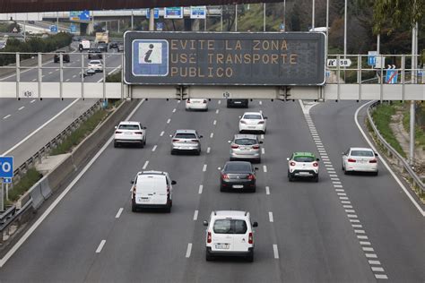 ¿qué Vehículos Sin Etiqueta De La Dgt Podrán Circular Por Madrid A Partir Del 1 De Enero De 2025