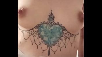 Bonjour mes coquins je vous offre le café XVIDEOS