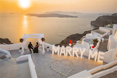 10 Best Places To Propose In Santorini Santorini Marriege Proposal