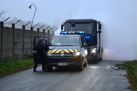 Groupement Blind De Gendarmerie Mobile On Twitter En Vue D Prouver