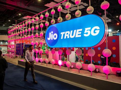 Jio Platforms Shines In Q2 With Robust 12 Profit Growth Boasts