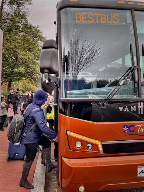 Why Traveling By Bus Is Such A Great Choice