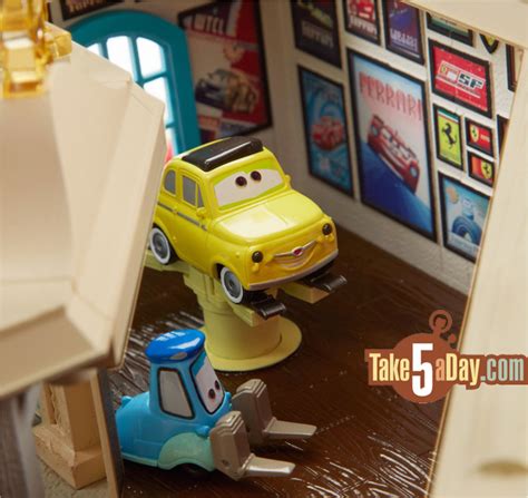 Mattel Disney Pixar CARS: Precision Series Luigi's Casa Della Tires ...