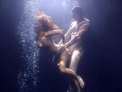 Passionate Scenes UnderWater Fetish UnderWater Porn Videos Page 61