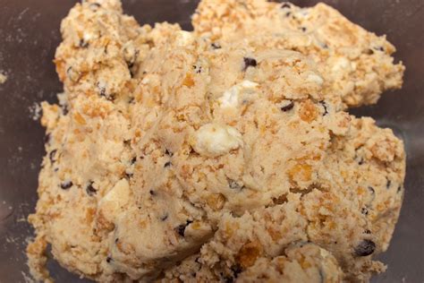 Momofuku Milk Bars Cornflake Chocolate Chip Marshmallow Cookies