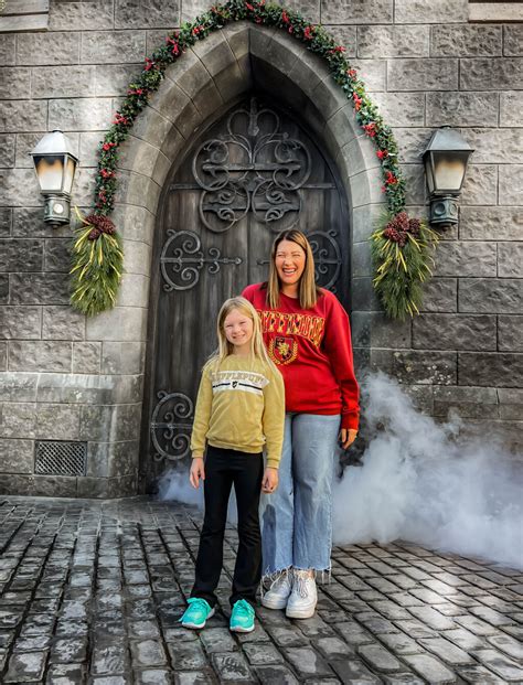 grinchmas universal studios hollywood: the ultimate guide - Lipgloss ...